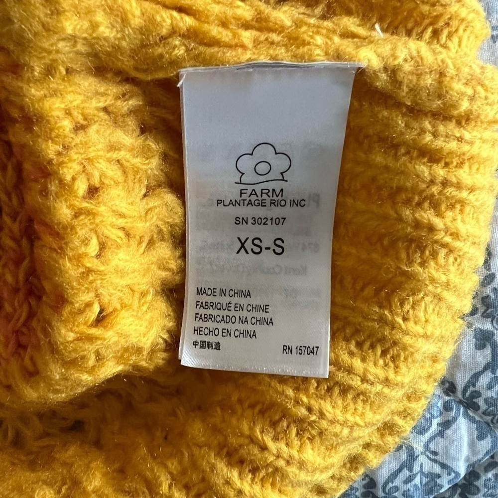FARM RIO Patch Twirl Oversized Puff-Sleeve Cardigan - Picture 6 of 15